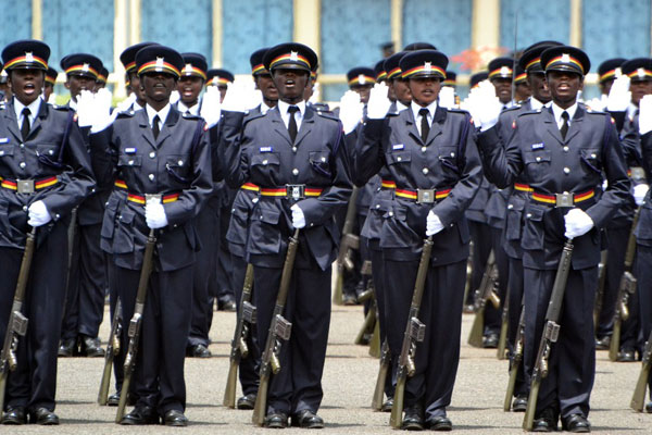 Kenyan police recruits