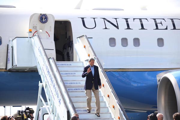 John Kerry arrives in Kenya
