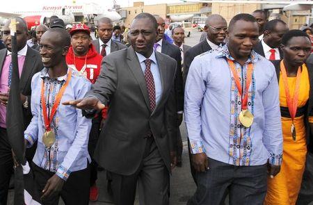 Ruto with Kenyan athletes