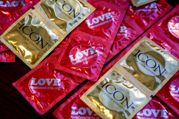 condoms/NewYork Times pic