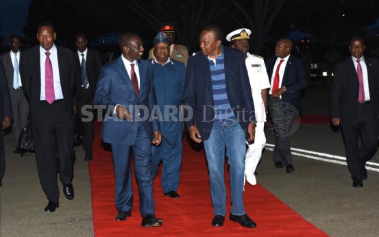 Uhuru Kenyatta and Military officials