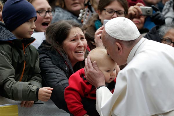 Pope takes Christian unity bid to Protestant heartland