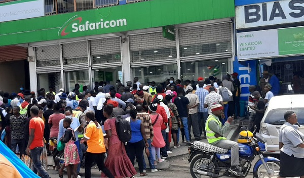 Long queues as Kenyans rush to beat SIM registration deadline